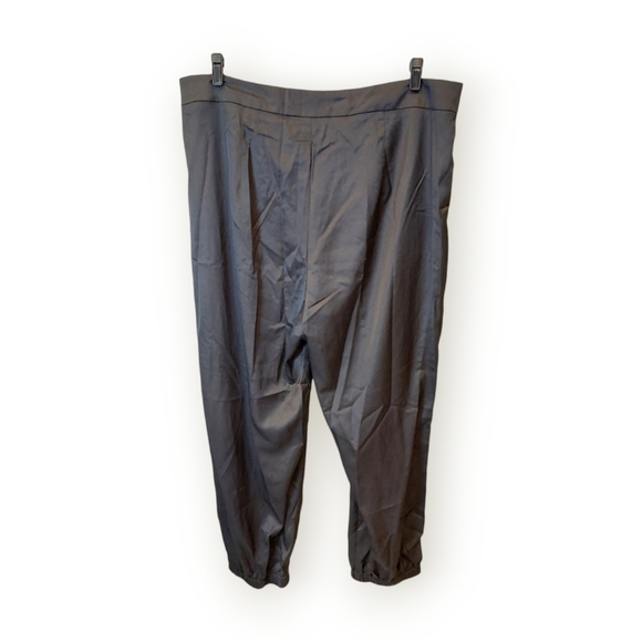 NWT Plus Size Cider High-Waisted Joggers with Pockets - Picture 2 of 6